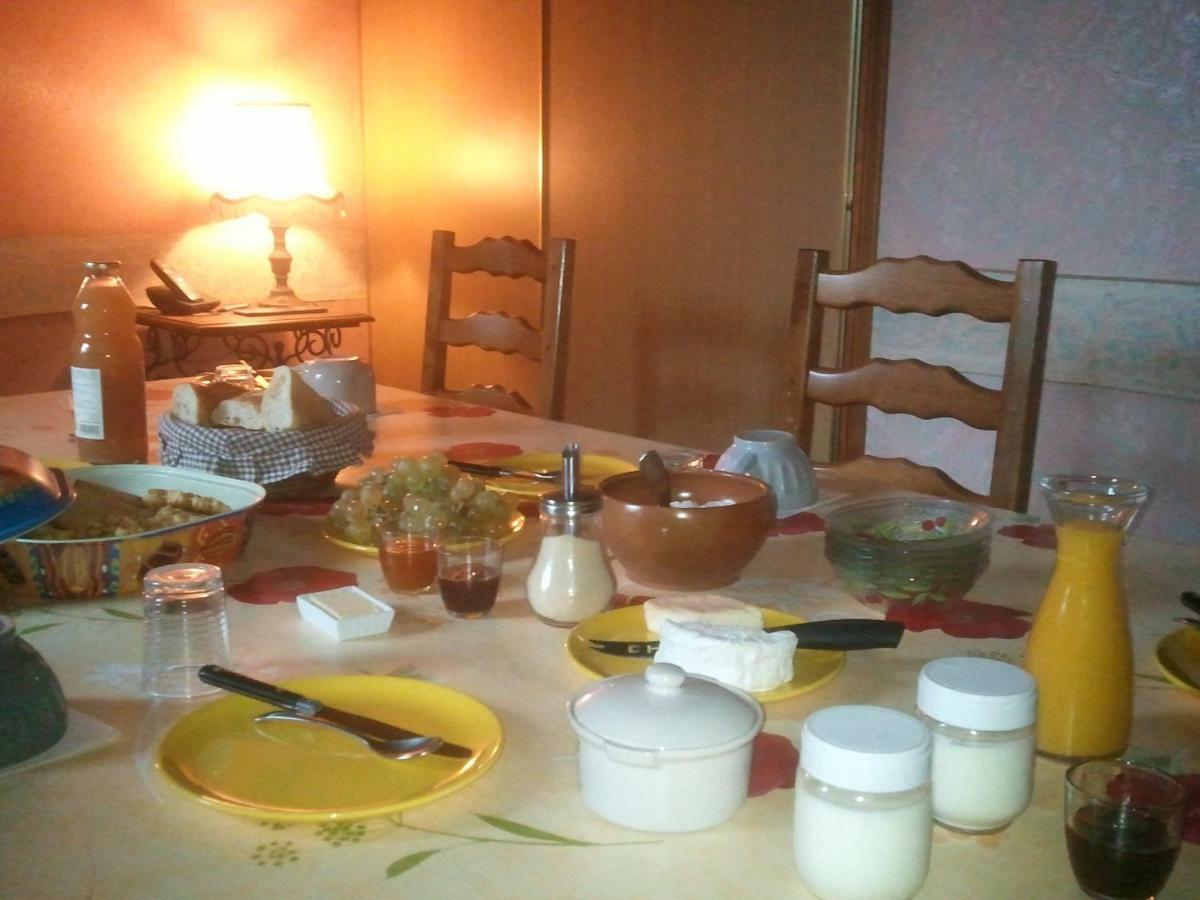 Le Point Du Jour Bed & Breakfast Revin  Luaran gambar