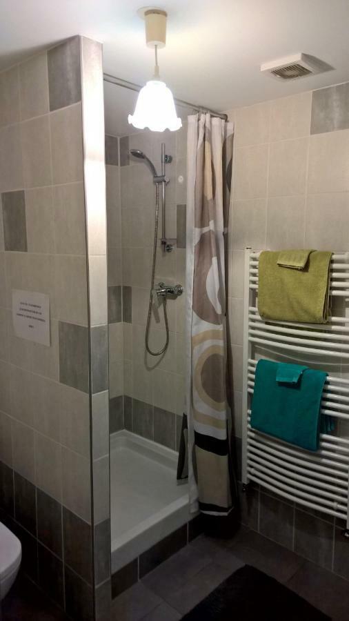 Le Point Du Jour Bed & Breakfast Revin  Luaran gambar
