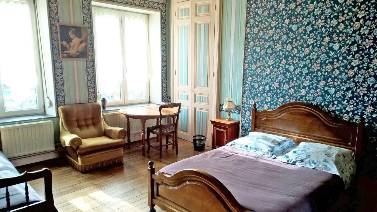 Le Point Du Jour Bed & Breakfast Revin  Luaran gambar
