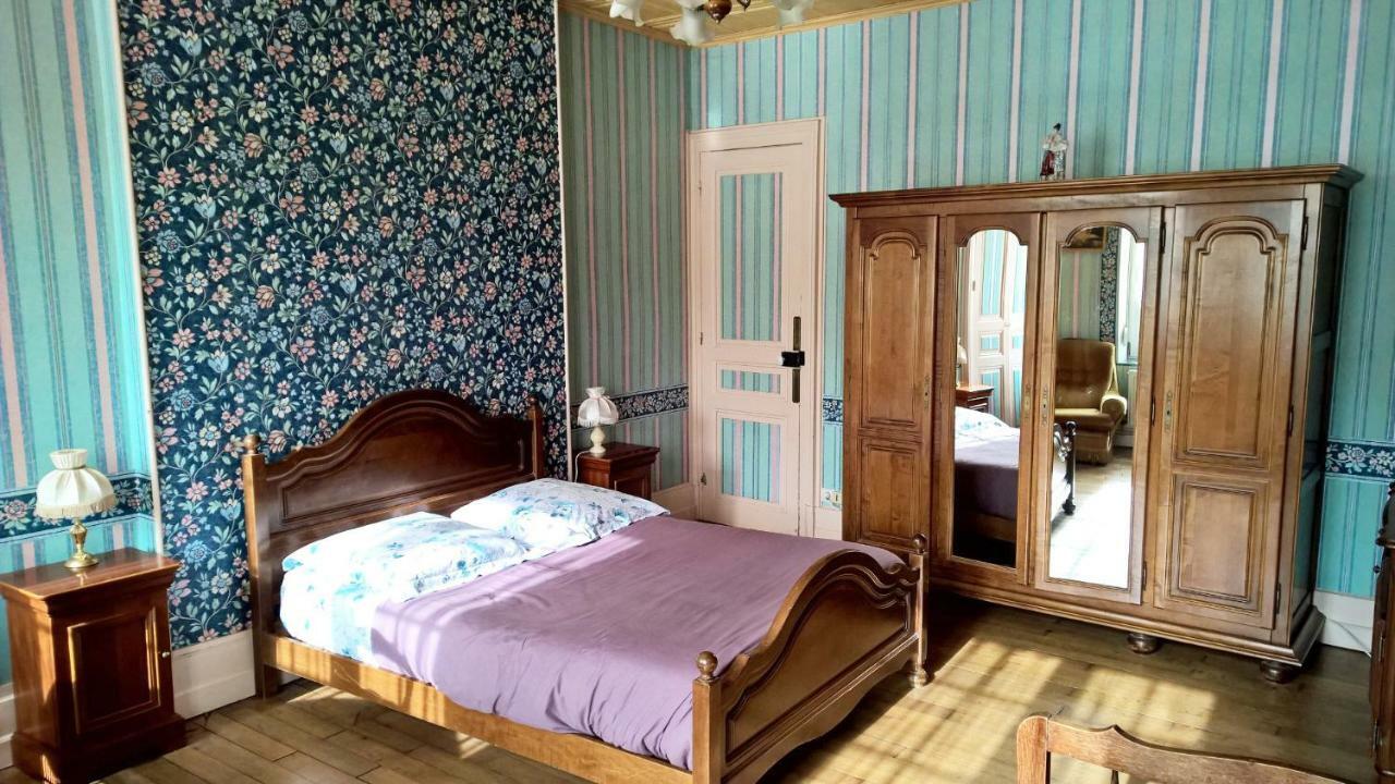 Le Point Du Jour Bed & Breakfast Revin  Luaran gambar